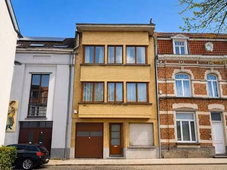 coin du balai – spacieuse maison 6ch + garage