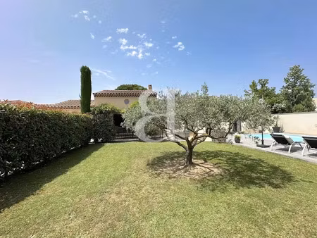 vente villa 6 pièces 145 m² à l'isle-sur-la-sorgue (84800)  nan €