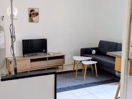 location meublée appartement 2 pièces 34 m² à manosque (04100)  570 €