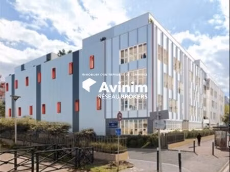 location entrepôt nanterre 92000 8663m²