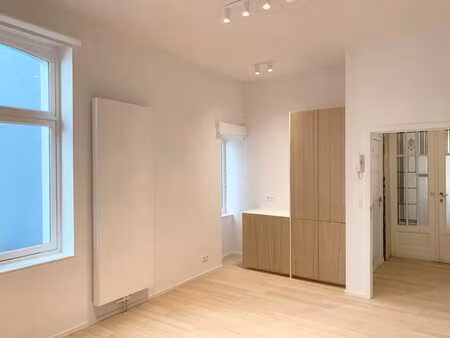 bureau place van meenen