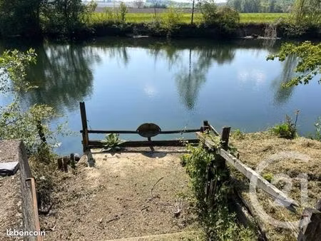 terrain 1 670 m² naintre