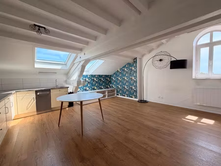 vente appartement 2 pièces 52 m² à sathonay-camp (69580)  195 000 €