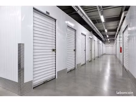 espace de stockage sécurisé 3 à 12m2 poissy