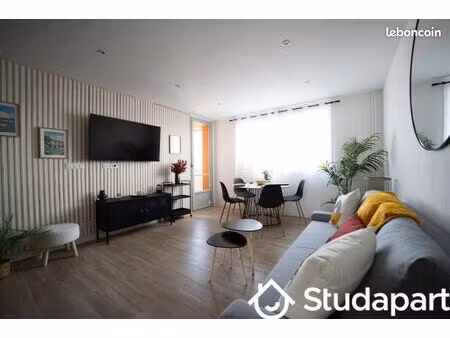 appartement 6 pièces 90 m²