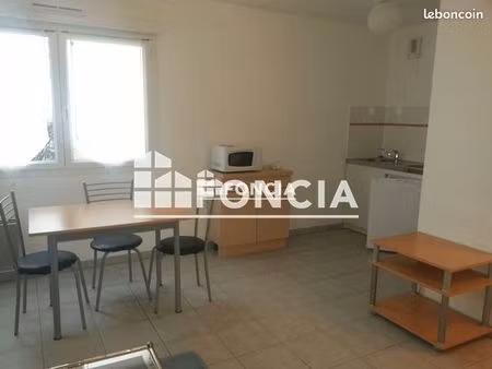 studio 1 pièce 29 m²