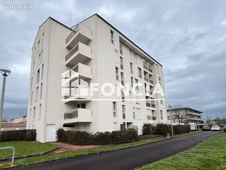 studio 1 pièce 30 m²