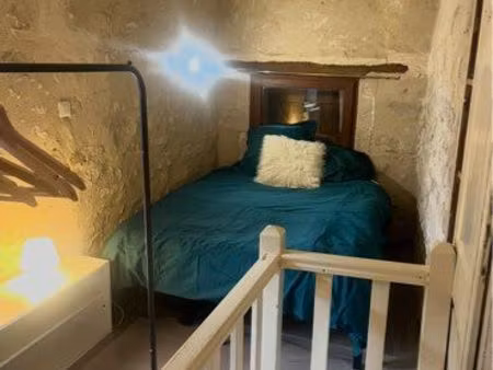 location studio meublé