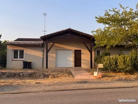 maison t3 de plain-pied climatisée avec jardin à astaffort