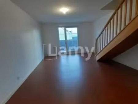 appartement 3 pièces 54 m²