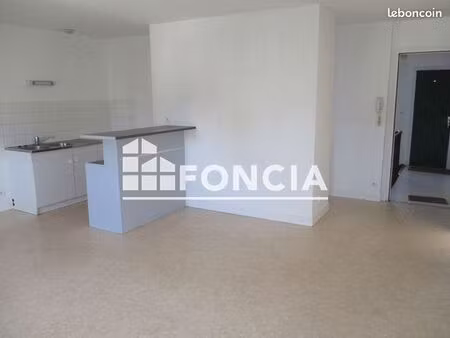 appartement 3 pièces 65 m²