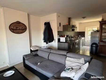 appartement t4  90 m2  3 chambres  jardin et garage