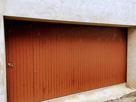 garage / box/ garde meuble saint désirat