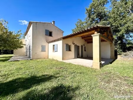 maison 5 pièces 200 m²