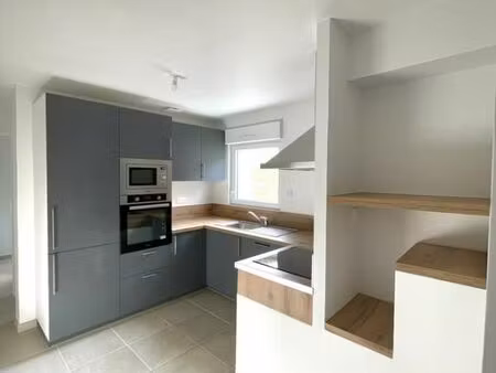maison 4 pièces 77 m²