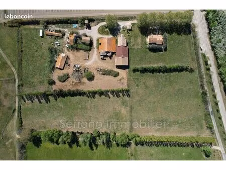 maison 400 m² mas-thibert