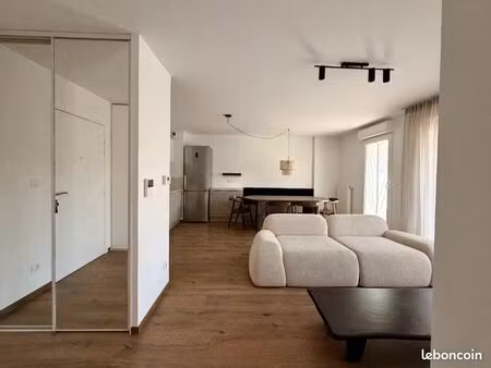 t3 meublé neuf avec terrasse à l'arbresle