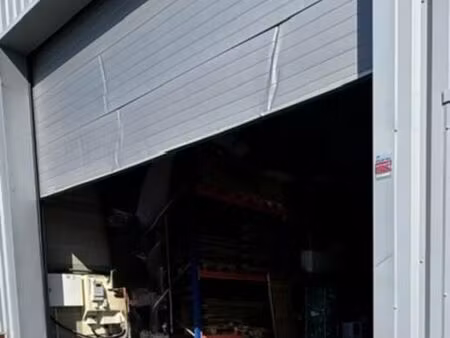 local d'activité 650 m²