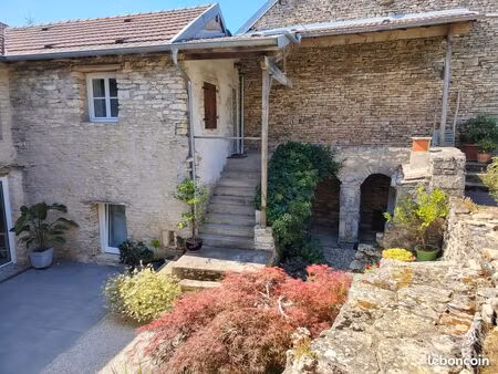 maison atypique jardin et dépendances