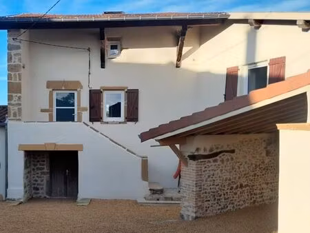 maison rénovée toute climatisée 153m² avec terrasse et jardin -4 chambres