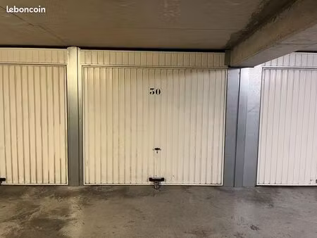 double box stationnement - 30m2