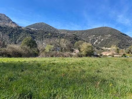terrain constructible viabilisé à vendre