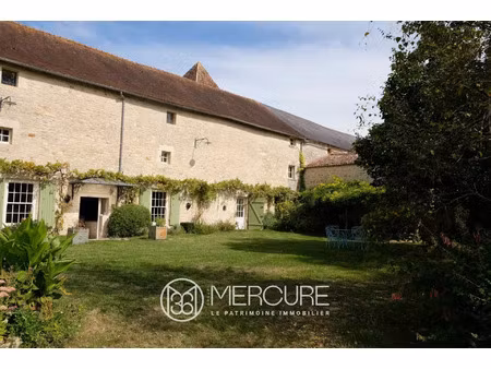 vente maison 11 pièces 390 m² la mothe-saint-héray (79800)