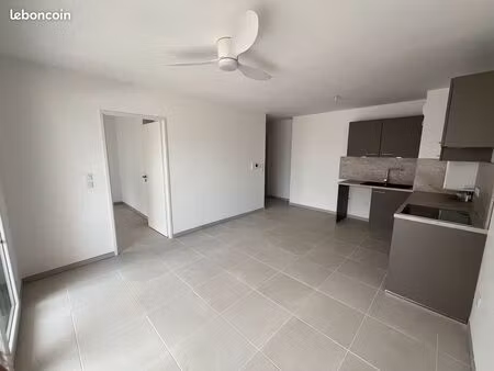 appartement saint etienne du grès 2 pièces