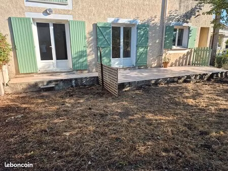 appartement dans maison de village