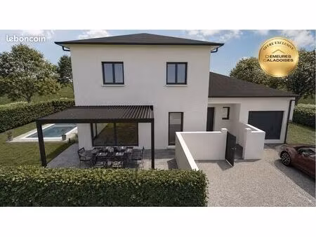 maison 6 pièces 140 m²