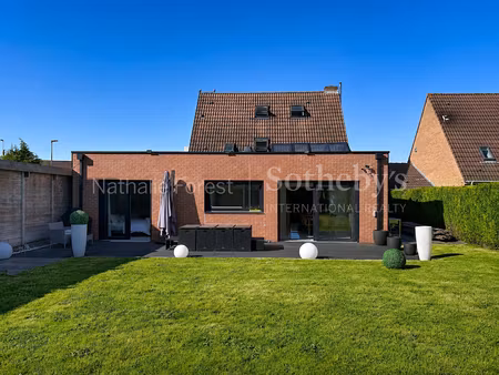 location meublée maison 7 pièces 185 m² à faches-thumesnil (59155)  3 000 €