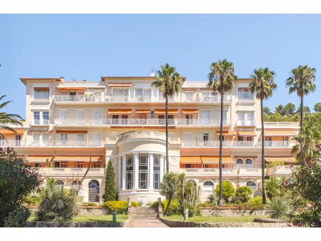vente appartement 1 pièce 40 m² hyères (83400)
