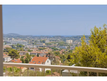 vente appartement 4 pièces 86 m² toulon (83100)