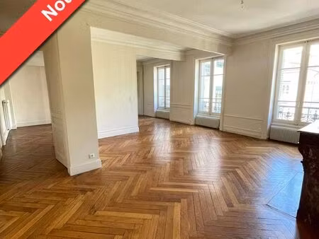 appartement 5 pièces 162 m²