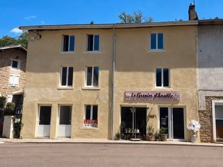 local commercial à louer — 53 3 m² en rdc