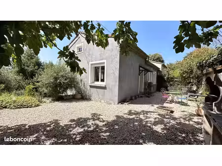 maison 9 pièces 205 m²