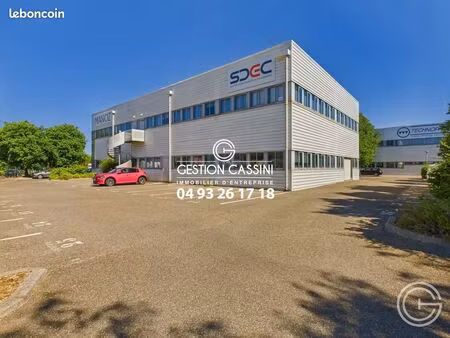 bureaux 476 m² rousset