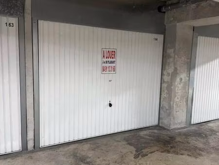 parking à louer