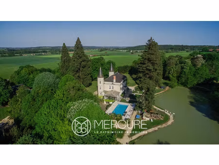 vente maison 12 pièces 600 m² la roche-posay (86270)
