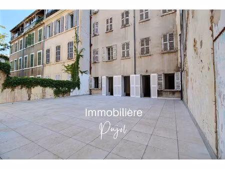 vauban 13006 - t5 à rénover avec terrasse de 85m2