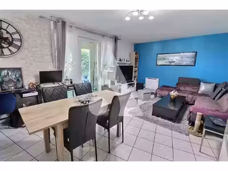 montigny-lès-cormeilles ? 3 pièces de 69 m² avec terrasse  loggia et double parking