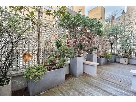 appartement avec terrasse. quartier etoile 75017. profession libérale acceptée