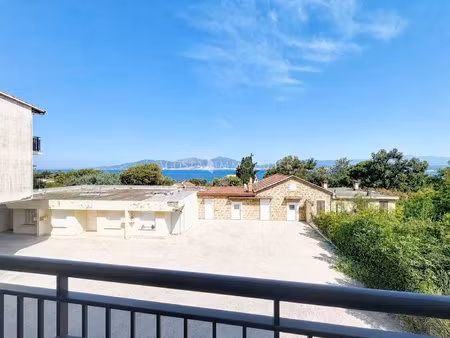 a vendre porticcio- t1 bis -mer a pied