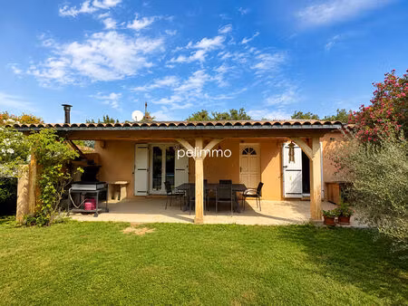 maison t5 plain-pied de 140m² avec garage a pelissanne
