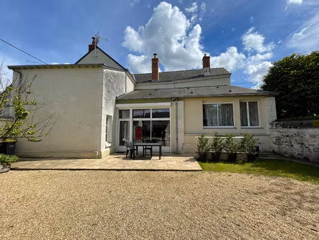 maison 7 pièces à vendre à varrains - calme et confort