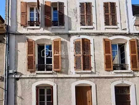 immeuble mixte de 213 m² à joigny