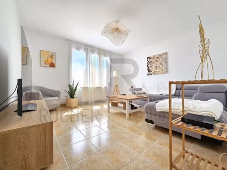 location appartement 4 pièces 74.37 m² à marvejols (48100)  610 €