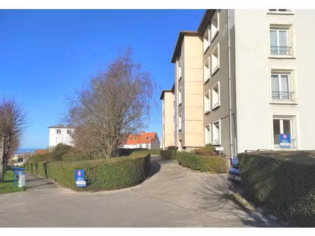 location appartement 4 pièces 80 m² à outreau (62230)
