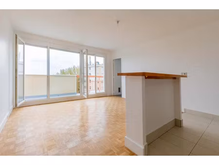 location appartement 2 pièces 45.81 m² à ville-d'avray (92410)  1 191 €