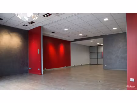 location commerce 77 m² à rodez (12000)